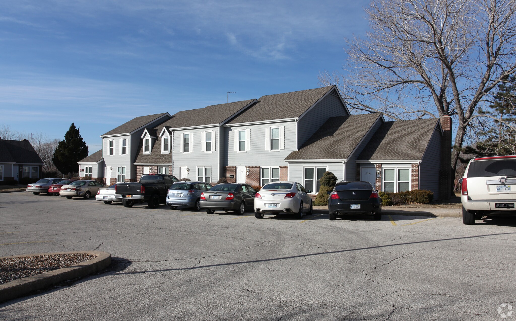 Office in Lenexa, KS for sale Primary Photo- Image 1 of 1