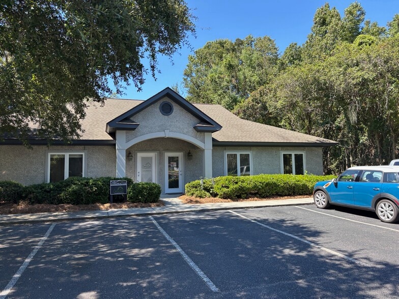 1264 Ribaut Rd, Beaufort, SC for lease - Building Photo - Image 2 of 3