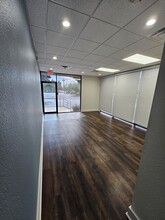 950 Isom Rd, San Antonio, TX for lease Building Photo- Image 1 of 8