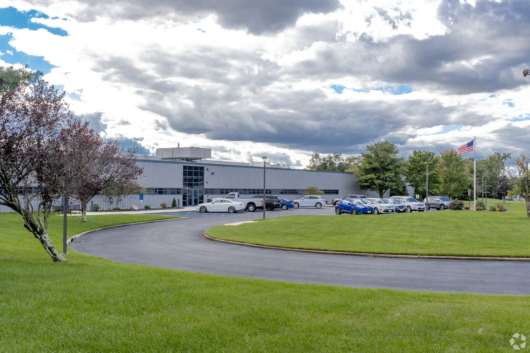 307 W Industrial Way, Eatontown, NJ for sale Primary Photo- Image 1 of 1