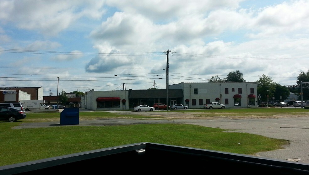 110 E 1st St, Vidalia, GA for sale - Building Photo - Image 1 of 1