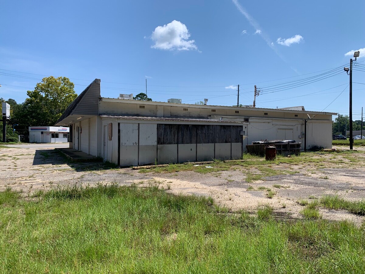 4201 Saint Stephens Rd, Mobile, AL 36612