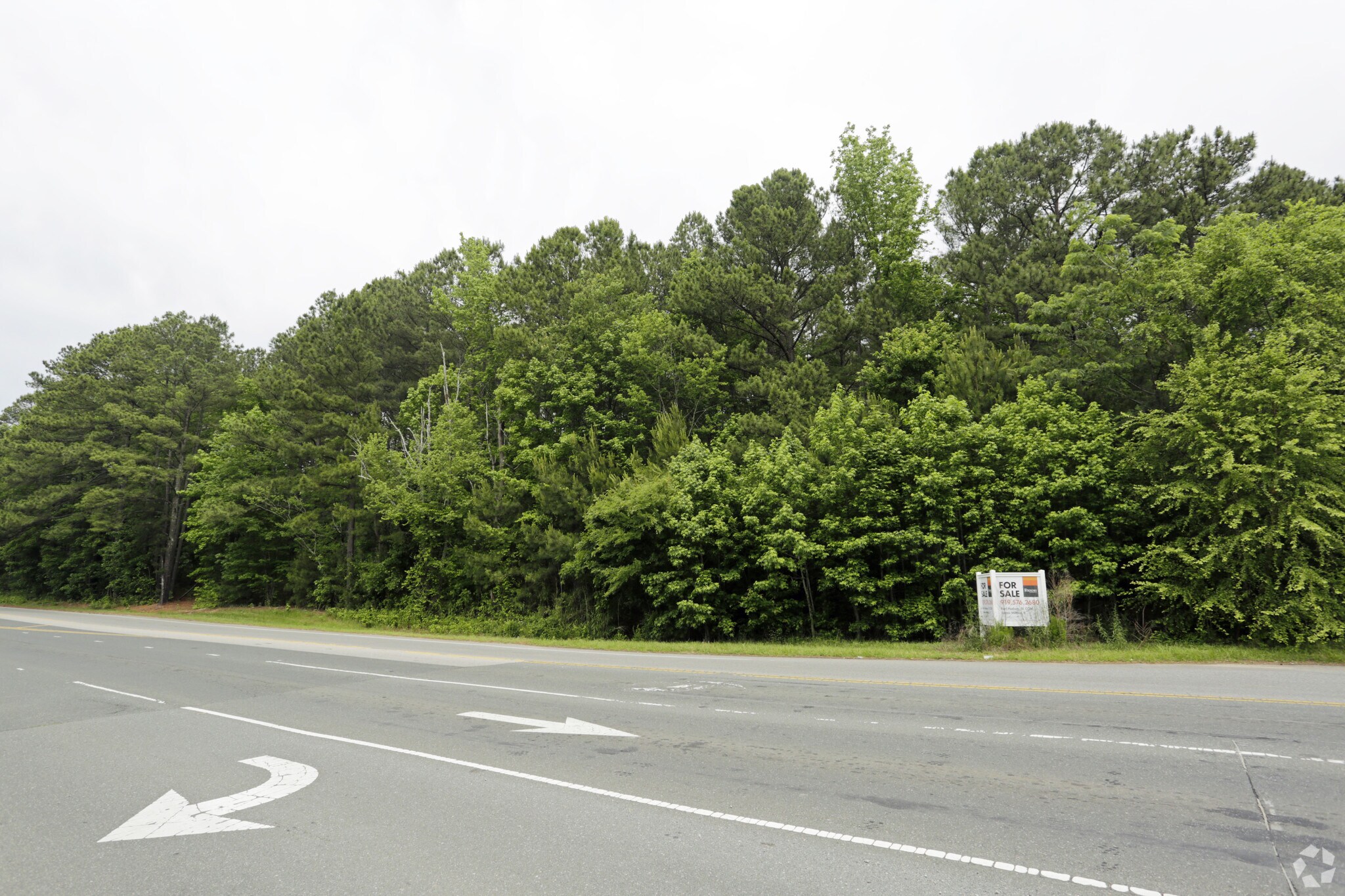 5301 Apex Peakway, Apex, NC for sale Primary Photo- Image 1 of 1