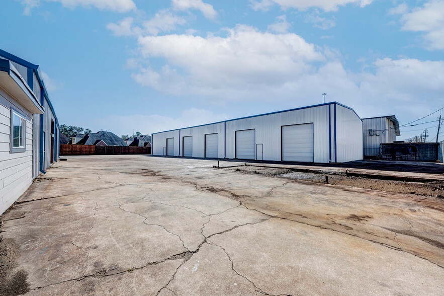 1923 Kolfahl St, Houston, TX for lease - Building Photo - Image 3 of 19