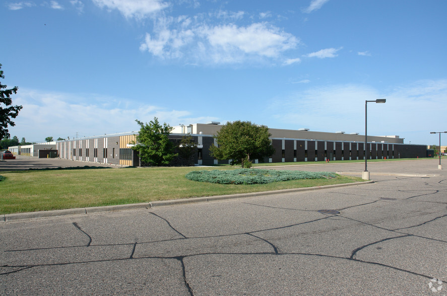 5501 W Old Shakopee Rd, Bloomington, MN for sale - Primary Photo - Image 1 of 1