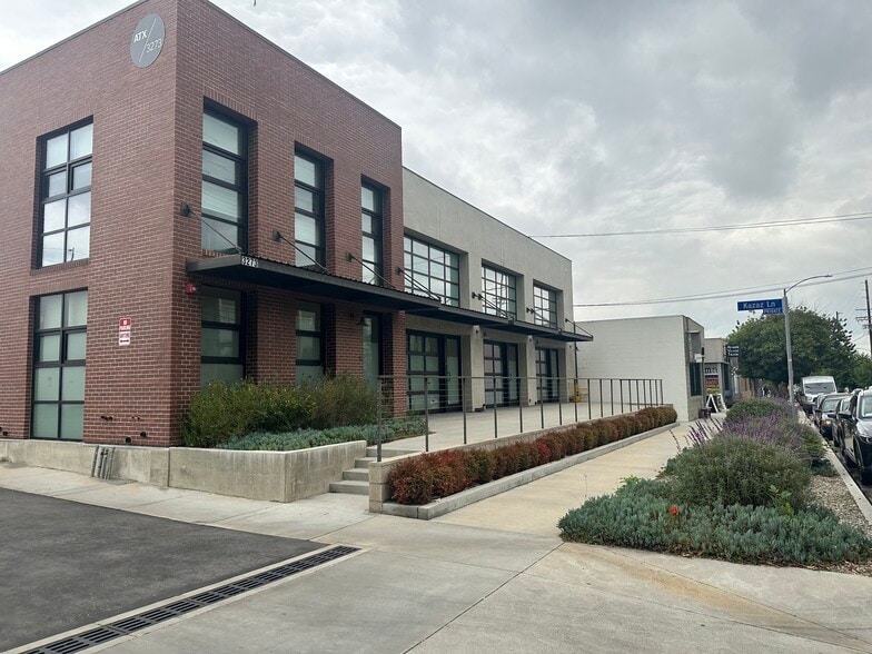 3273 Casitas Ave, Los Angeles, CA for lease - Building Photo - Image 2 of 13