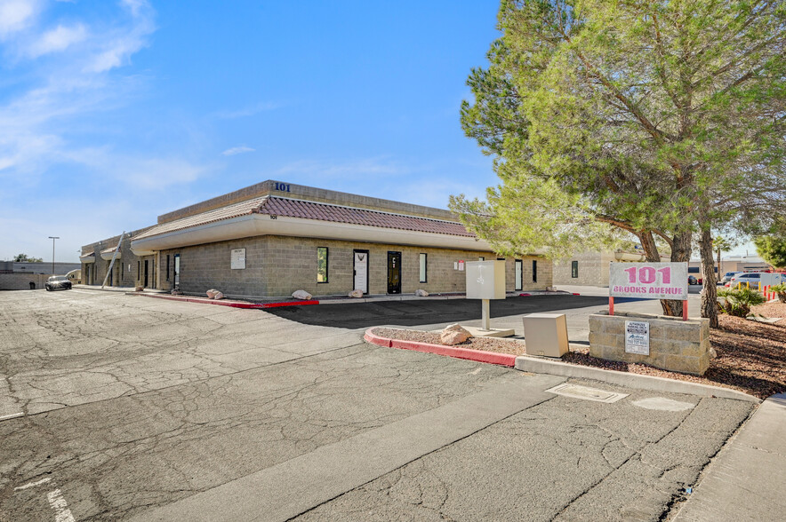 101 W Brooks Ave, North Las Vegas, NV for sale - Building Photo - Image 1 of 7