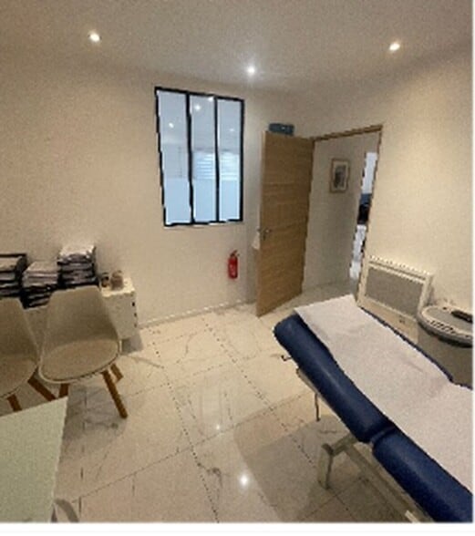 Retail in Paris for sale - Building Photo - Image 3 of 5