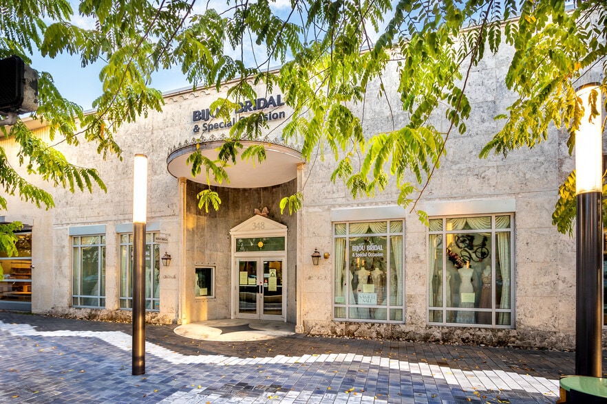 348 Miracle Mile, Coral Gables, FL for lease - Building Photo - Image 3 of 4
