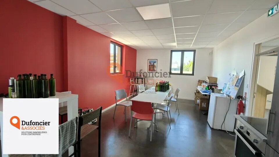 Flex in Poitiers for sale - Interior Photo - Image 2 of 10