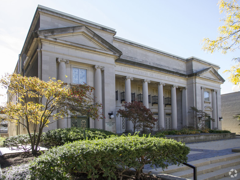 457 E Broad St, Columbus, OH for lease - Building Photo - Image 1 of 4