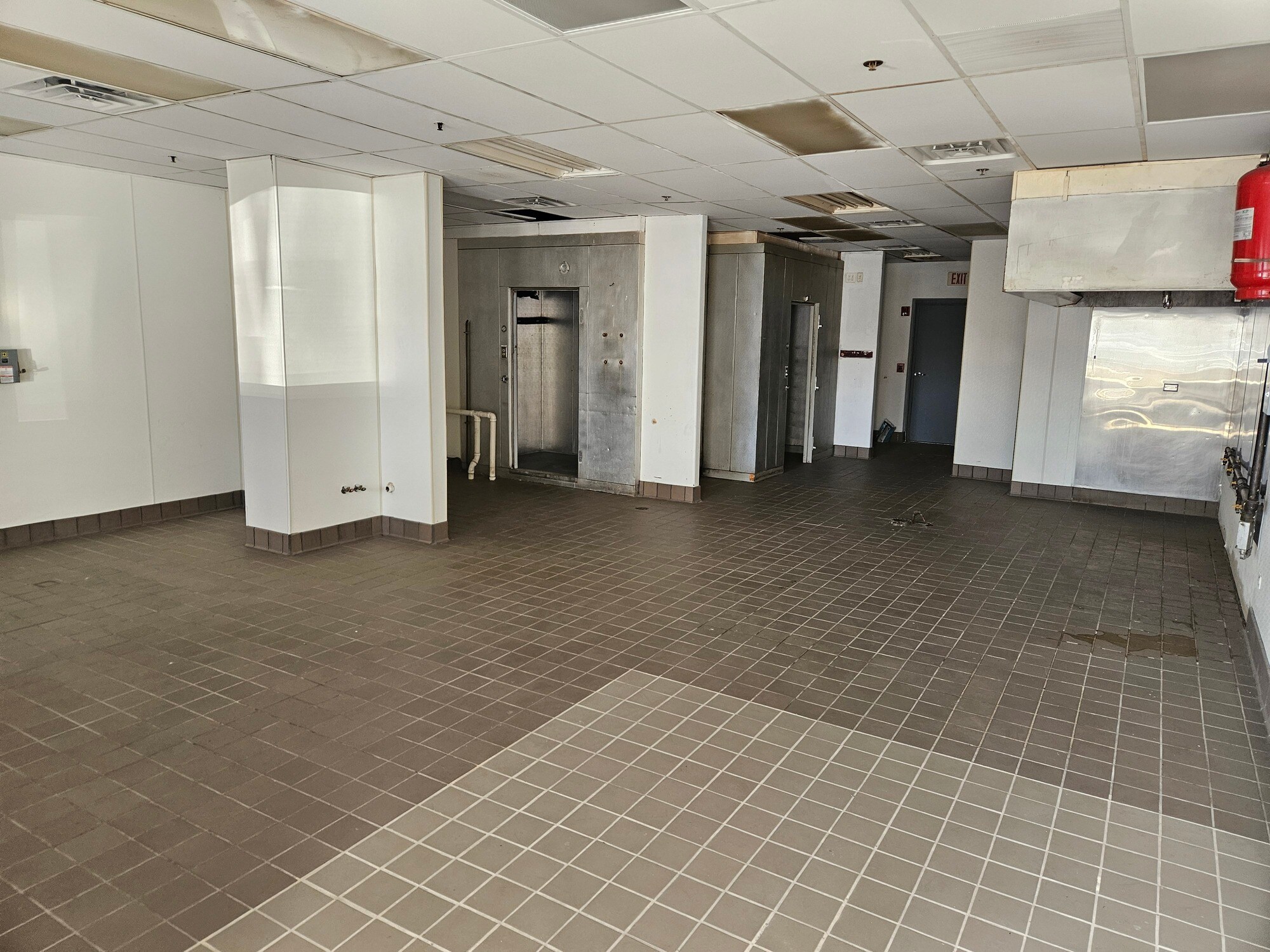 11120-11140 W 179th St, Orland Park, IL for lease Interior Photo- Image 1 of 3