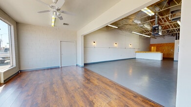 3390-3424 S Market St, Redding, CA for lease Interior Photo- Image 2 of 11