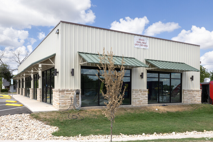 840 S Business IH 35 St, New Braunfels, TX for lease - Primary Photo - Image 2 of 14