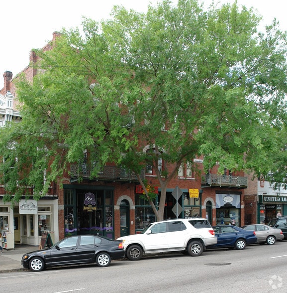 1028-1036 Broad St, Augusta, GA for lease - Building Photo - Image 2 of 2