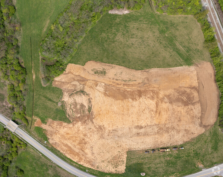 975 Rolling Hills Ln, Winchester, KY for lease - Aerial - Image 3 of 4