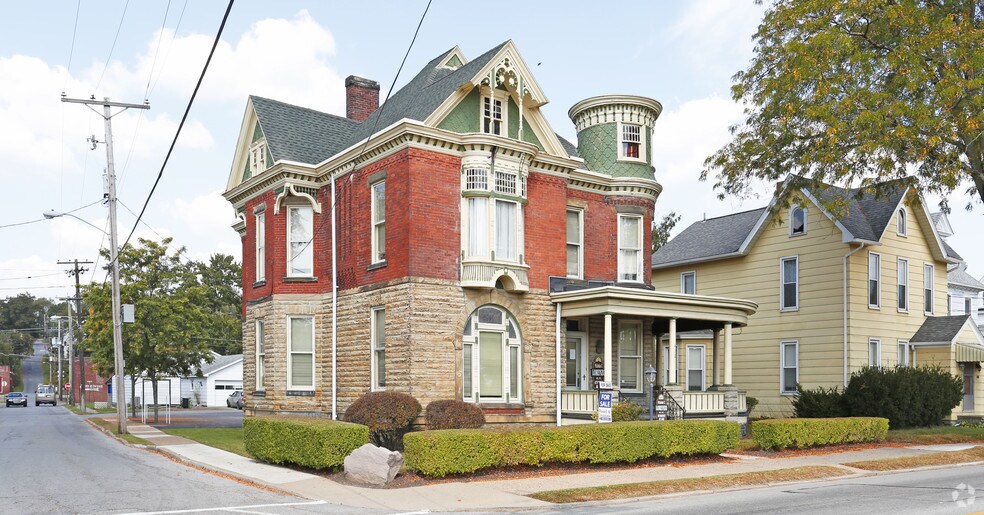 410 W Mahoning St, Punxsutawney, PA, 15767 Office/Residential