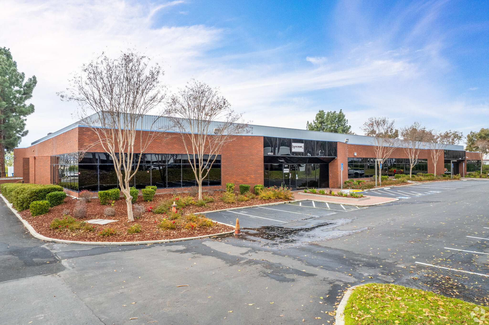 47621-47633 Westinghouse Dr, Fremont, CA for lease Building Photo- Image 1 of 9