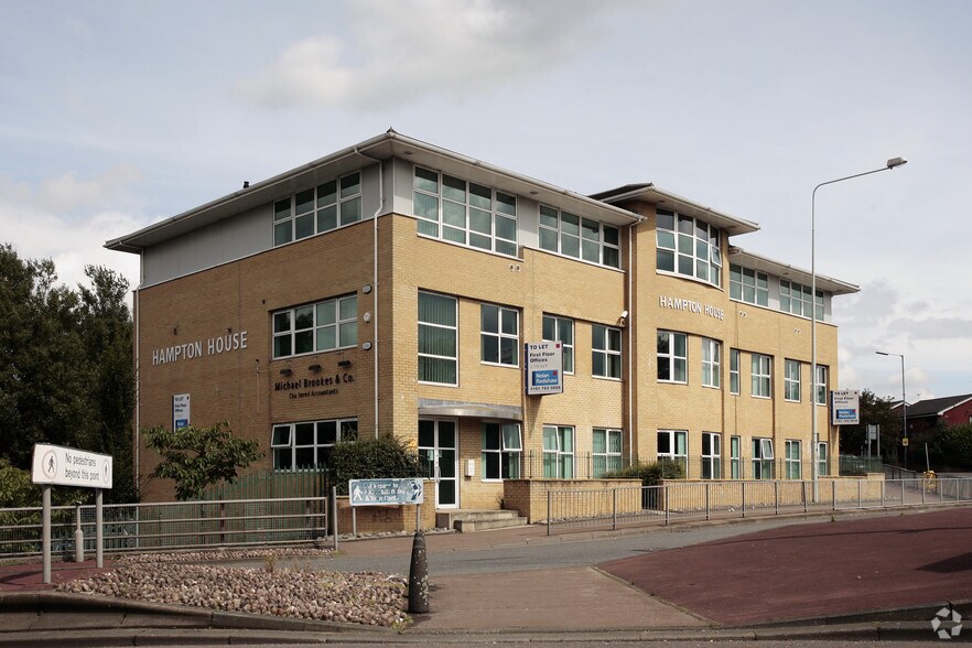 Oldham Rd, Manchester for sale - Primary Photo - Image 1 of 1