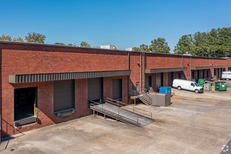 1750 Corporate Dr, Norcross, GA for lease - Building Photo - Image 3 of 4