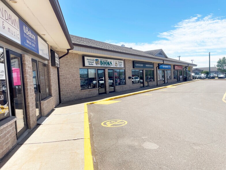 630 Pinewood Rd, Riverview, NB for lease - Building Photo - Image 2 of 6