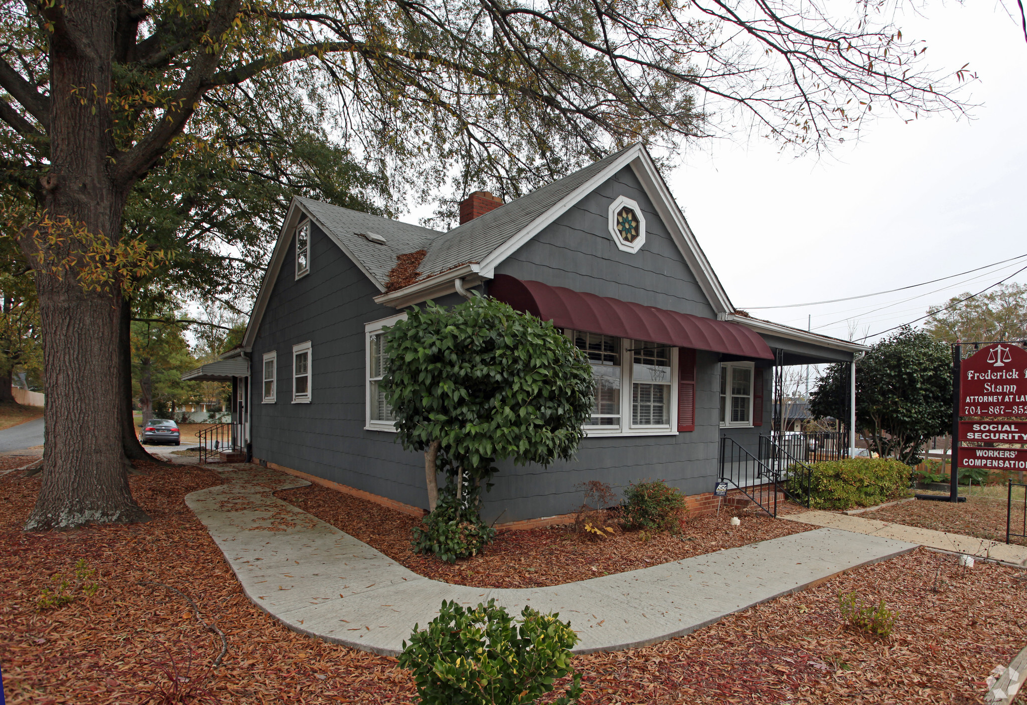 502 E Garrison Blvd, Gastonia, NC for sale Primary Photo- Image 1 of 1