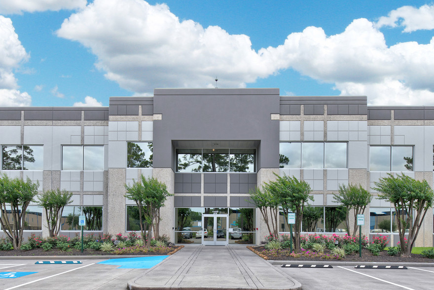 14450 John F Kennedy Blvd, Houston, TX for lease - Building Photo - Image 2 of 11