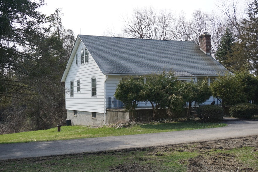 1208-1214 Route 55, Lagrangeville, NY for lease - Primary Photo - Image 1 of 4