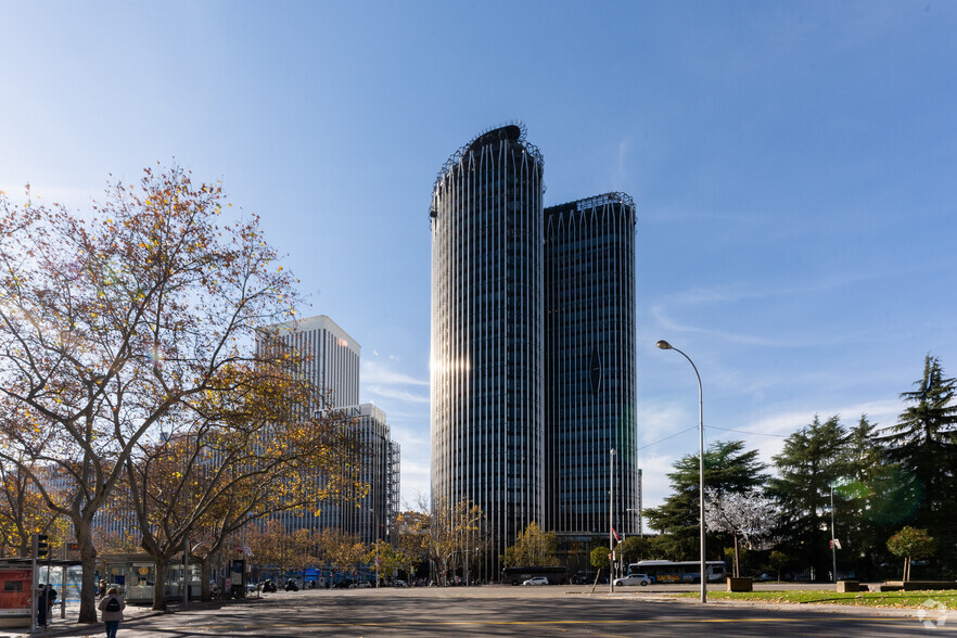 Paseo Castellana, 95, Madrid, Madrid for lease - Building Photo - Image 1 of 7