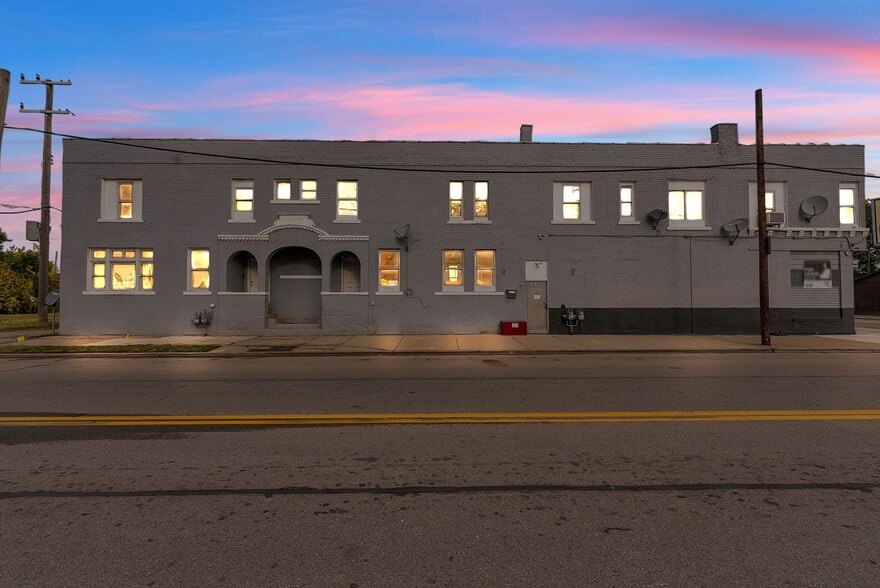 2305 Junction St, Detroit, MI for sale - Building Photo - Image 1 of 34