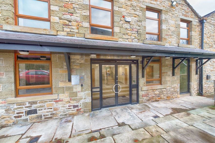 New Hall Hey Rd, Rossendale for lease - Building Photo - Image 2 of 2