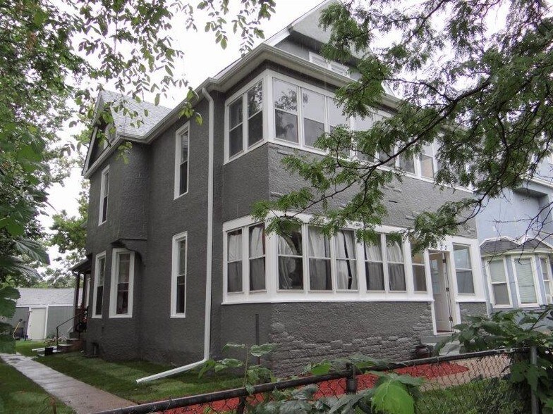 3032 3rd Ave S, Minneapolis, MN for sale - Image 1 of 22