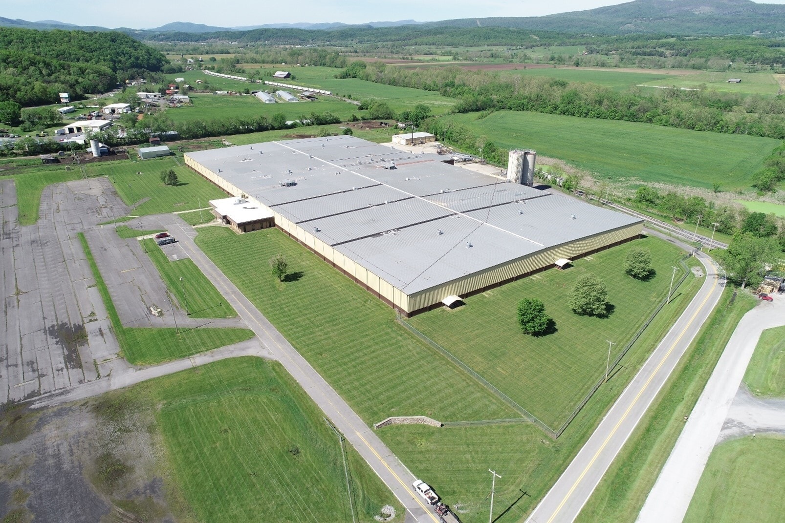 390 Moorfield Industrial Park Rd, Moorefield, WV 26836 Allegheny Wood