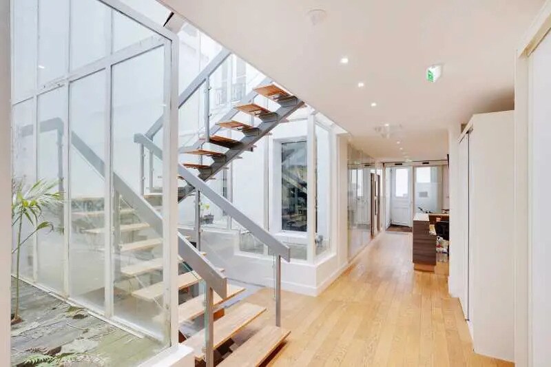 Office in Paris for lease Building Photo- Image 1 of 13