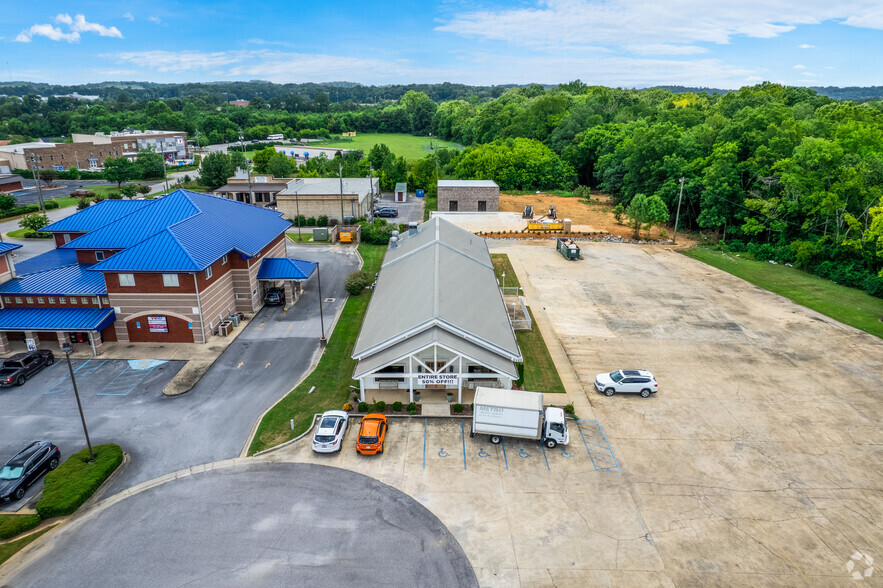 251 Buck Creek Plz, Alabaster, AL for sale - Aerial - Image 2 of 12