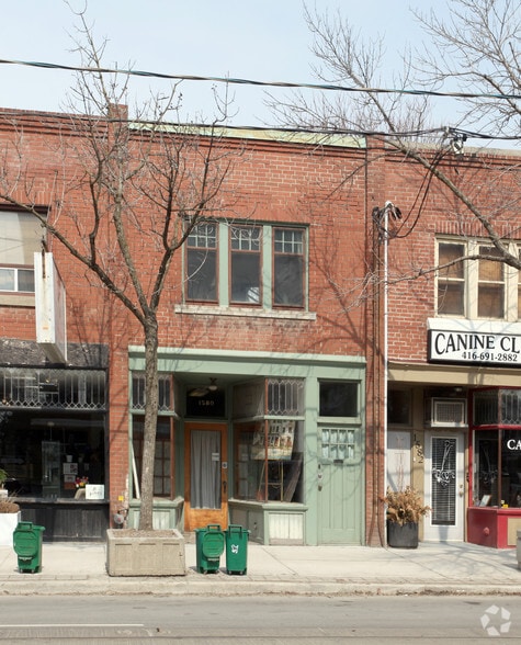 1580 Queen St E, Toronto, ON for sale - Primary Photo - Image 1 of 1