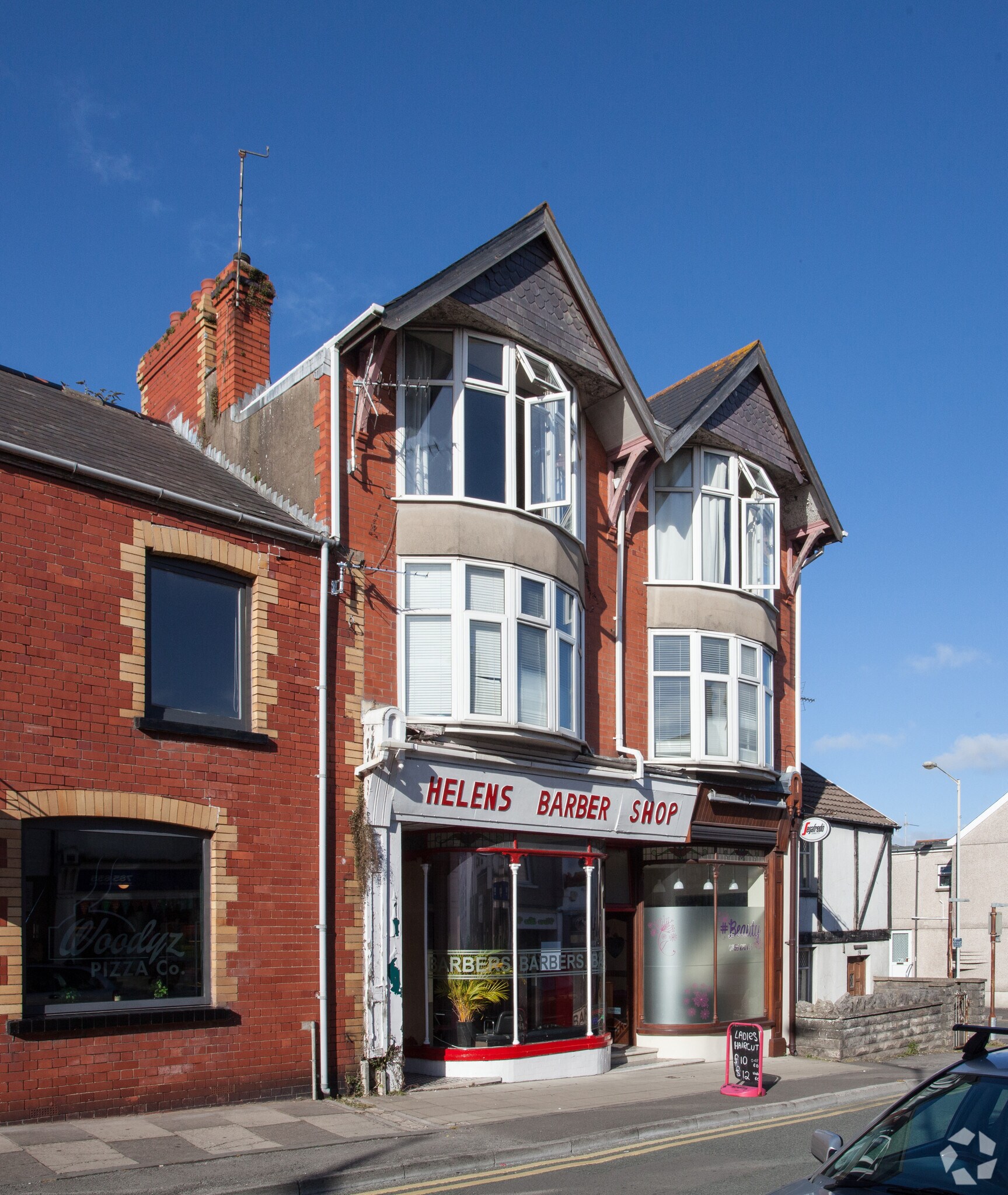 17A-17B New Rd, Porthcawl for sale Primary Photo- Image 1 of 1
