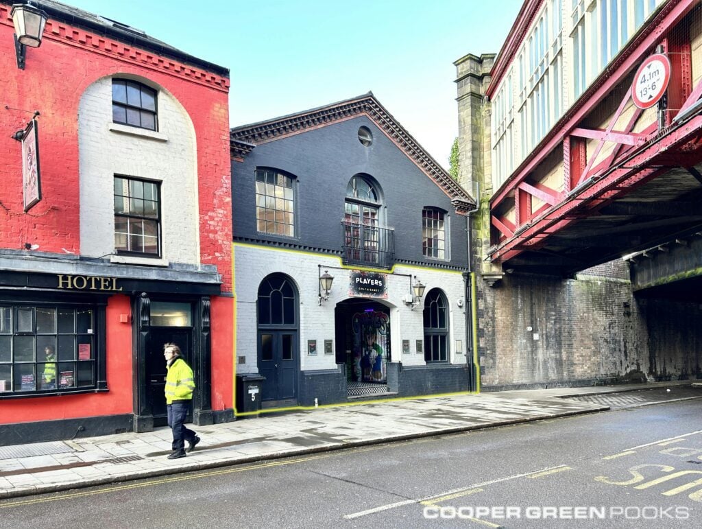 13 Castle Foregate, Shrewsbury for sale Primary Photo- Image 1 of 1