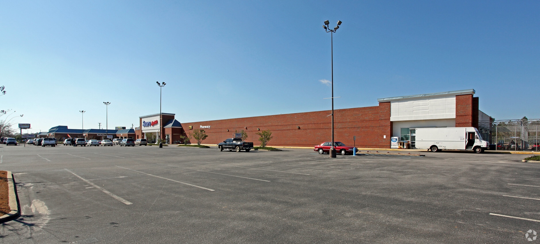 312 Schillinger Rd S, Mobile, AL 36608