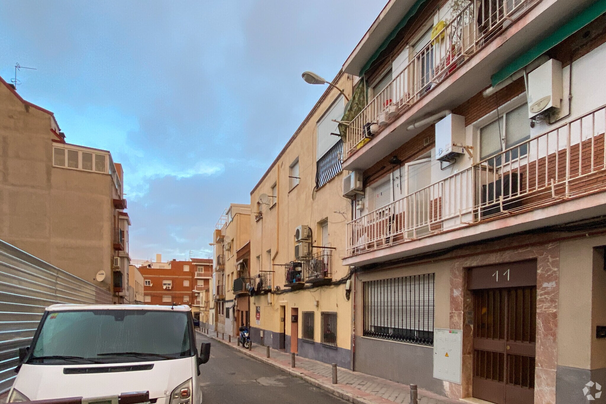 Calle de la Sierra Madera, 9, Madrid, Madrid for sale Primary Photo- Image 1 of 1