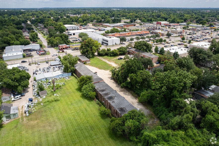 5619 Airline Dr, Houston, TX for sale - Aerial - Image 3 of 6