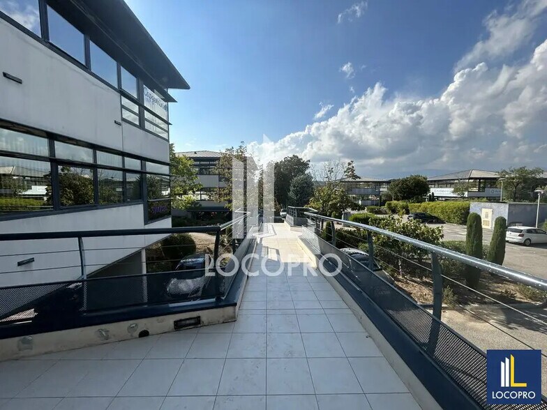 Office in Biot for lease - Building Photo - Image 3 of 7