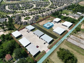 17107 South Dr, Cypress, TX for lease Building Photo- Image 2 of 2