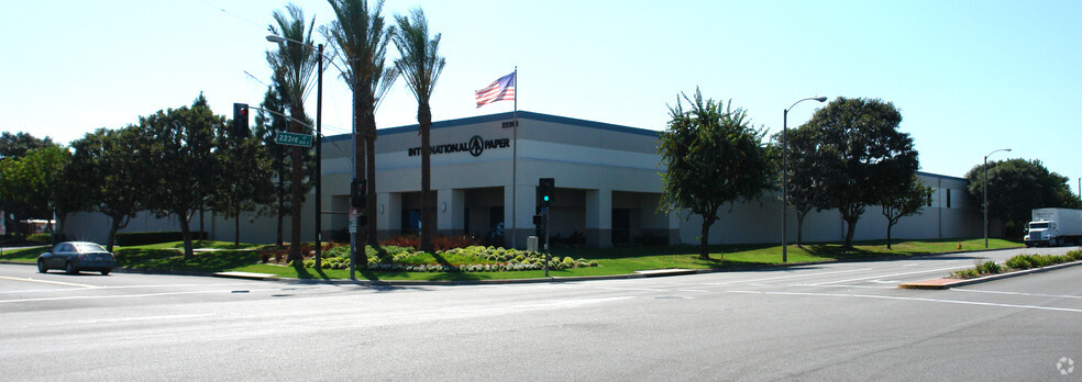 22301 S Bonita St, Carson, CA for lease - Primary Photo - Image 1 of 5