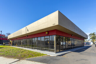 More details for 1300 E Valley Pky, Escondido, CA - Retail for Lease