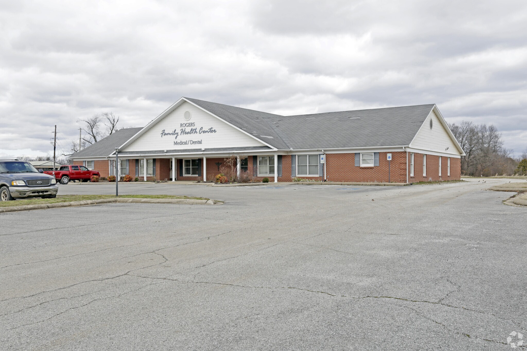 1615 W Persimmon St, Rogers, AR for sale Building Photo- Image 1 of 1