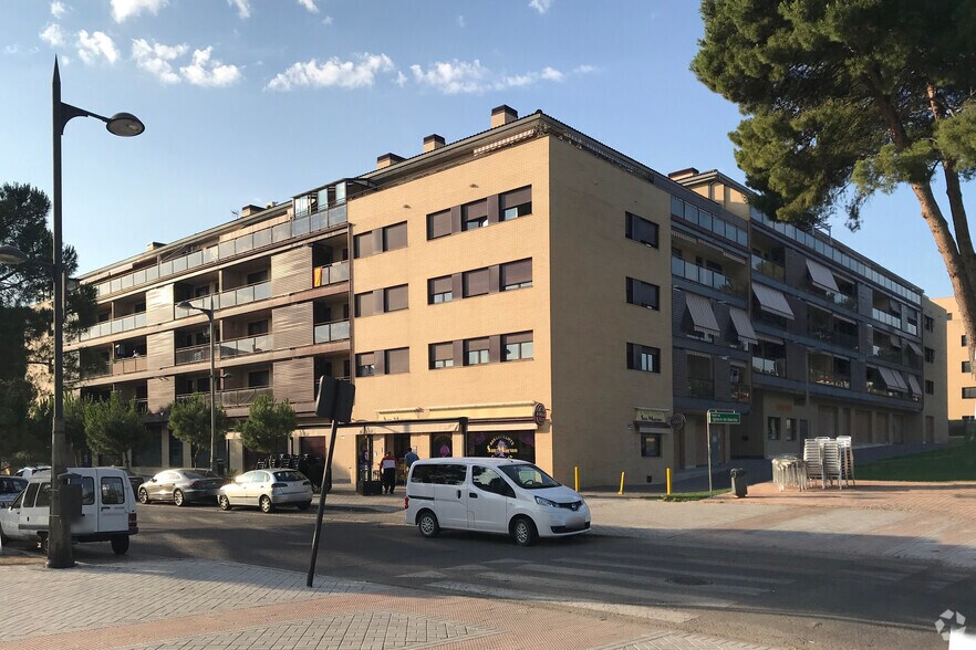 Calle Emilio García Grediaga, 5, Aranjuez, Madrid for sale - Building Photo - Image 3 of 3