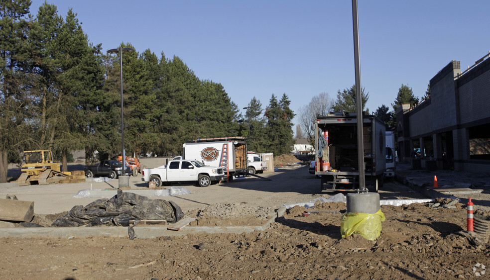 2702 NE 78th St, Vancouver, WA for lease - Building Photo - Image 2 of 5