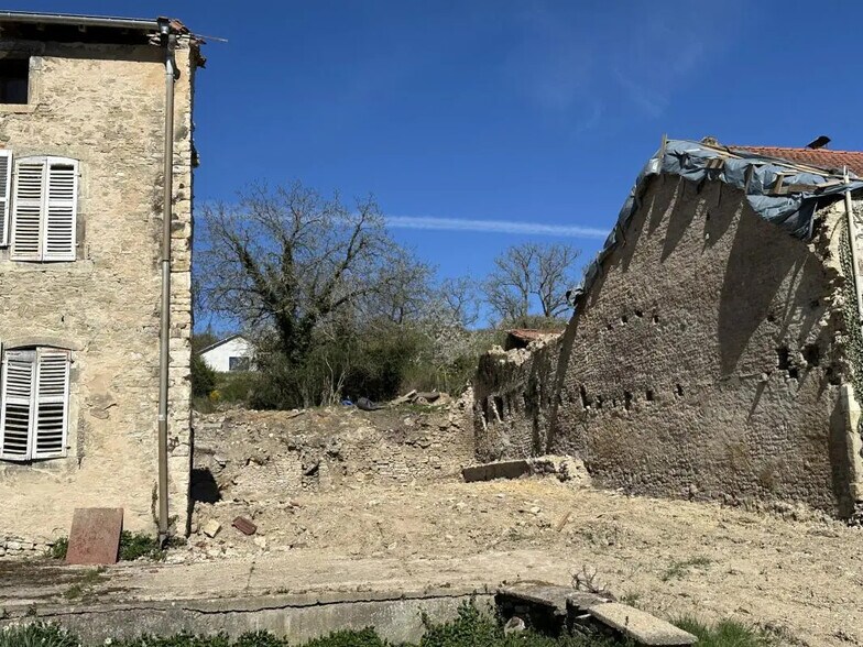 Land in Haute-Vigneulles for sale - Building Photo - Image 1 of 5