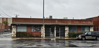 13156-13158 Saticoy St, North Hollywood CA - Warehouse